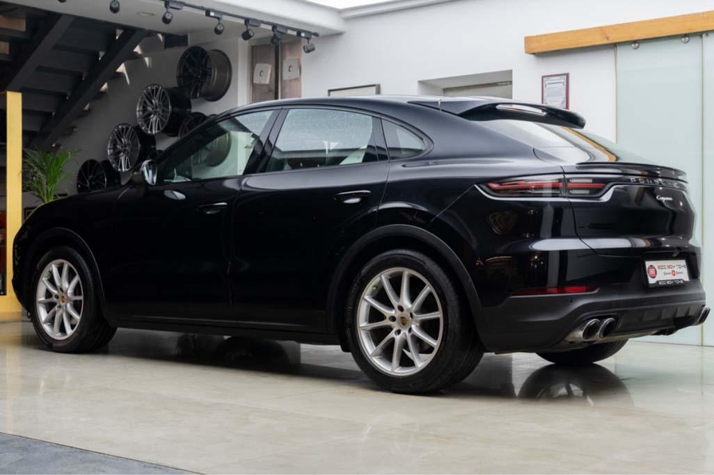 Porsche Cayenne Coupe