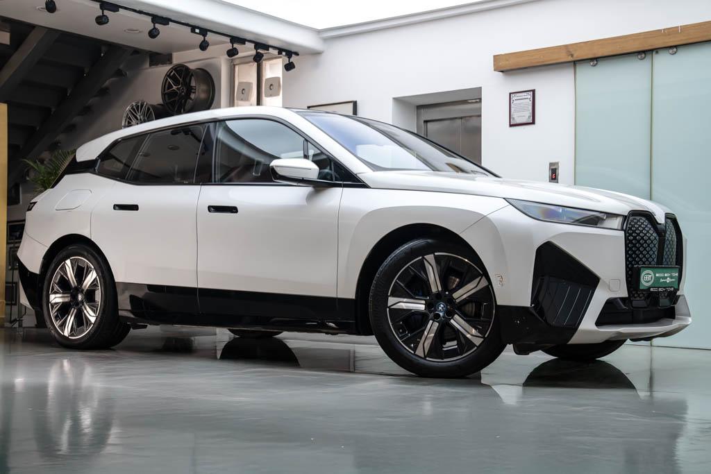 BMW IX xdrive 40