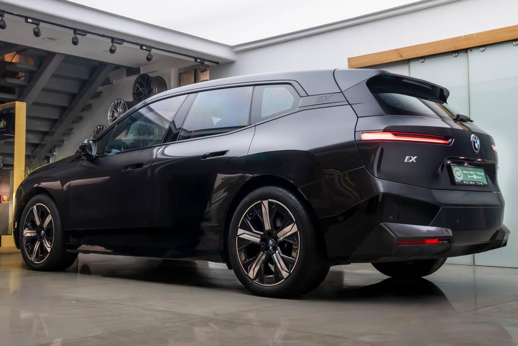 BMW IX XDRIVE40