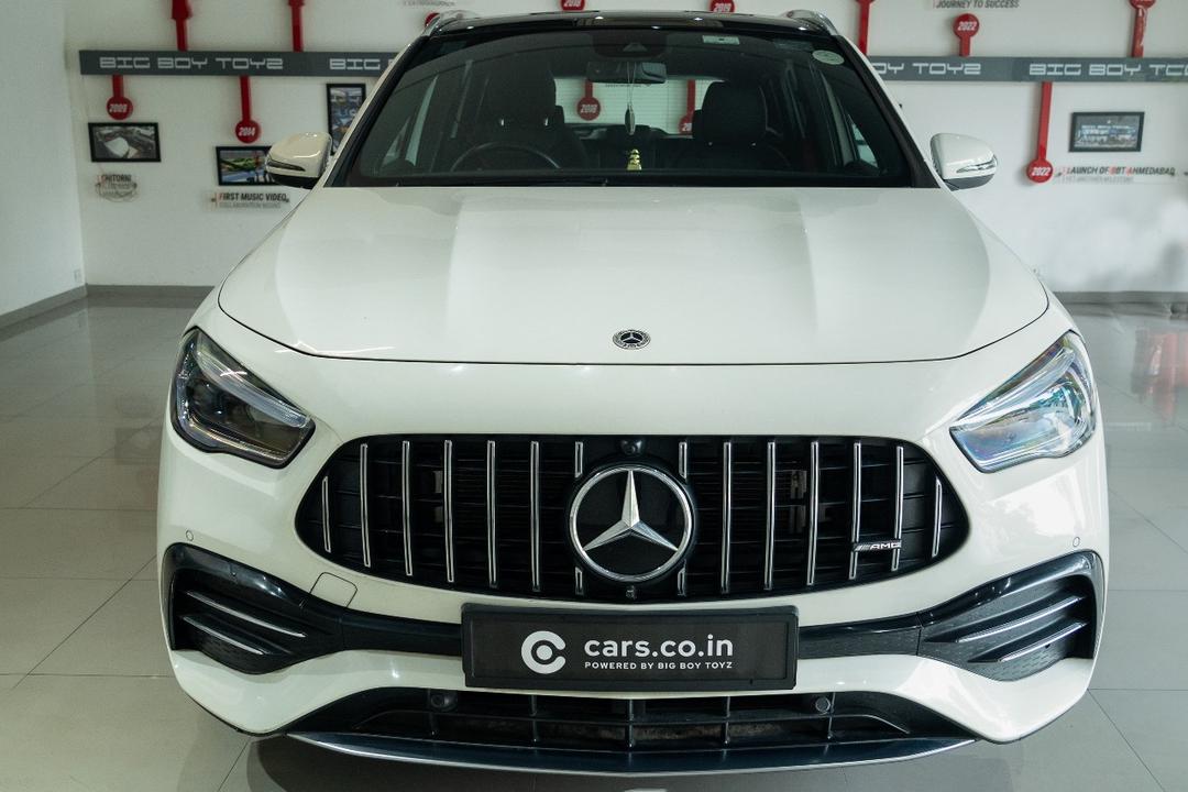 Mercedes AMG GLA 35 4matic