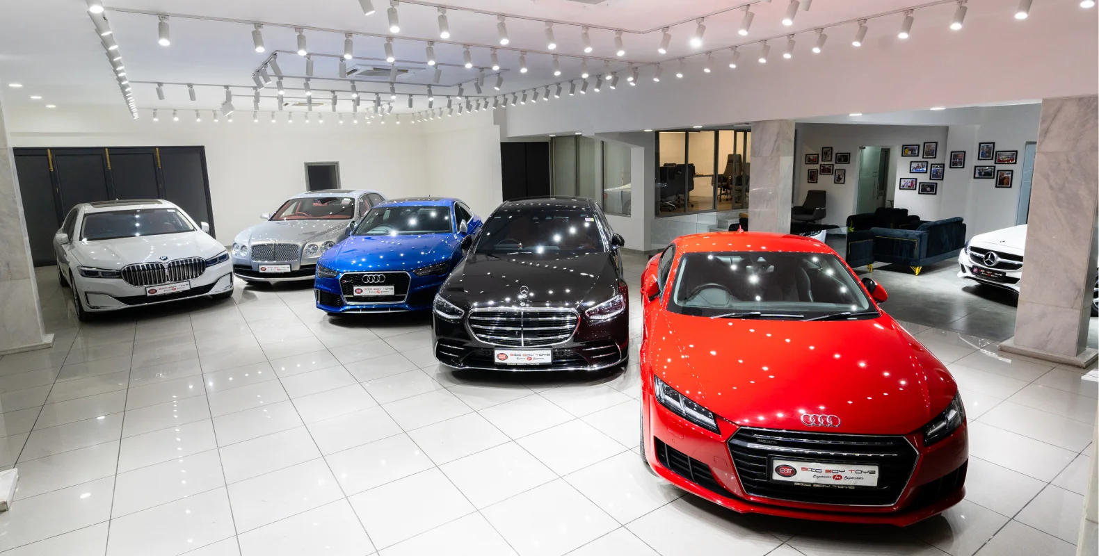 Showroom Image